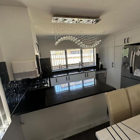 Auckand Holiday In The Golden Circle Villa Auckland Luaran gambar