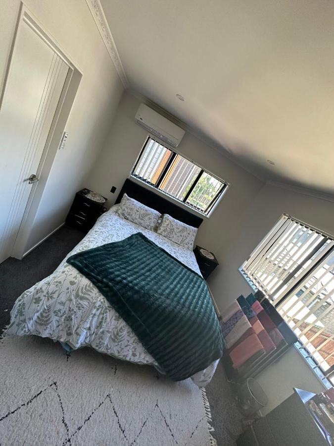 Auckand Holiday In The Golden Circle Villa Auckland Luaran gambar