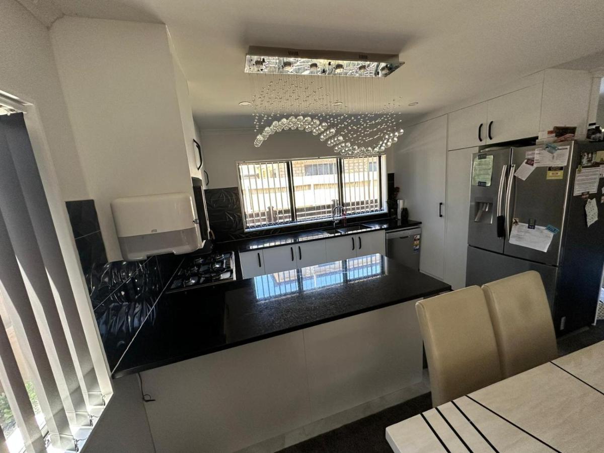 Auckand Holiday In The Golden Circle Villa Auckland Luaran gambar